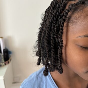 Hairr by me