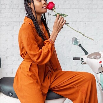 Come realizzare le knotless braids?