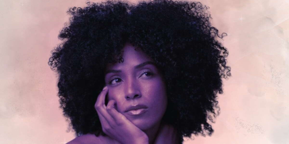 Asciugacapelli e capelli afro: come asciugarli senza (davvero) rovinarli?